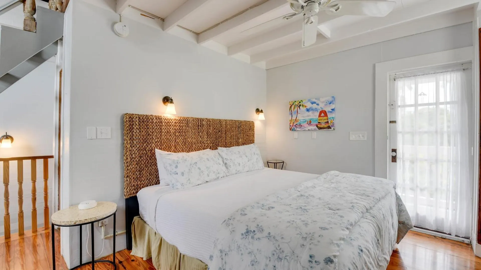 公寓 基韋斯特New Coastal Rose - Bright Loft With High Ceilings公寓