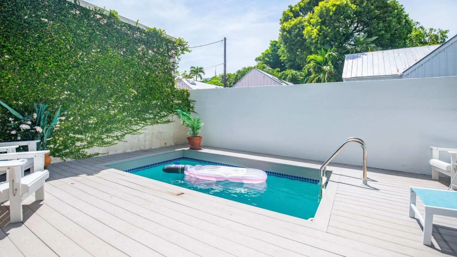 公寓 基韋斯特New Coastal Rose - Bright Loft With High Ceilings公寓 美国
