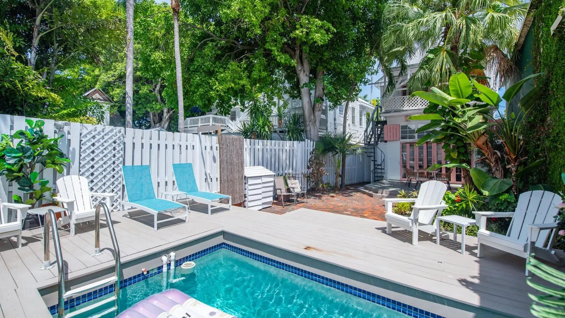 Apartament New Coastal Rose - Bright Loft With High Ceilings Key West