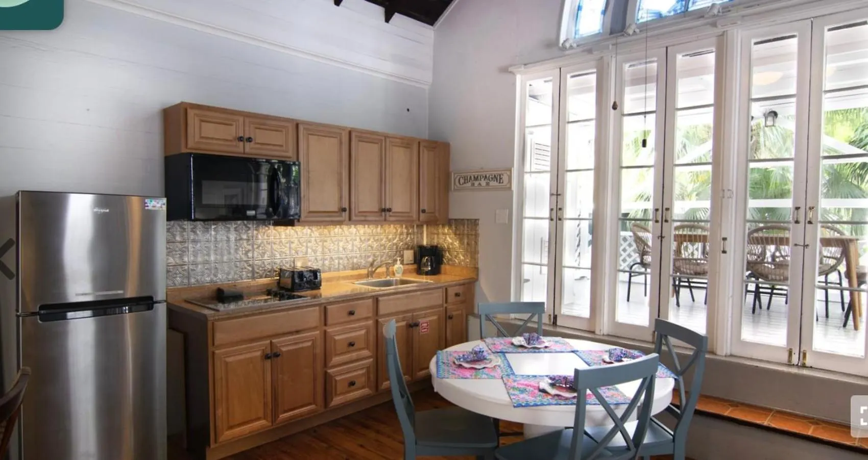 Apartamento New Coastal Rose - Bright Loft With High Ceilings Cayo Hueso 0*,